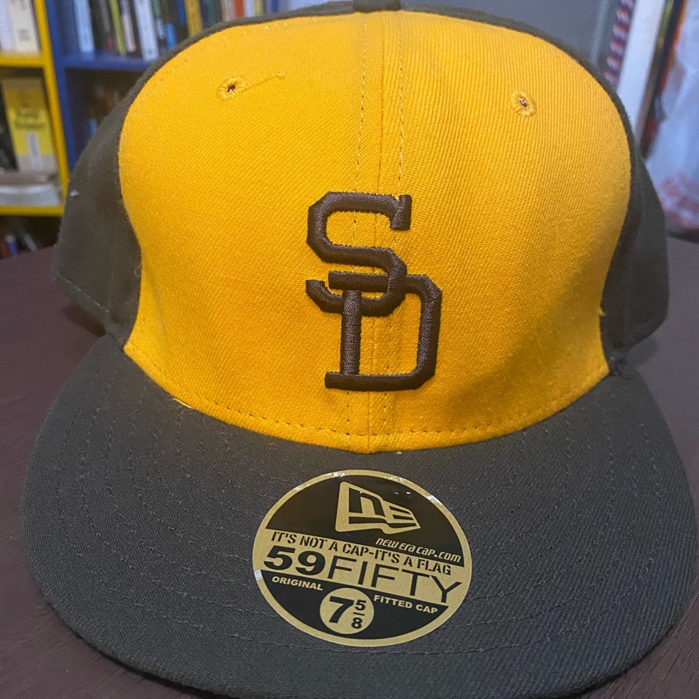 San Diego Padres New Era Cooperstown Collection Cap in Black and Yellow